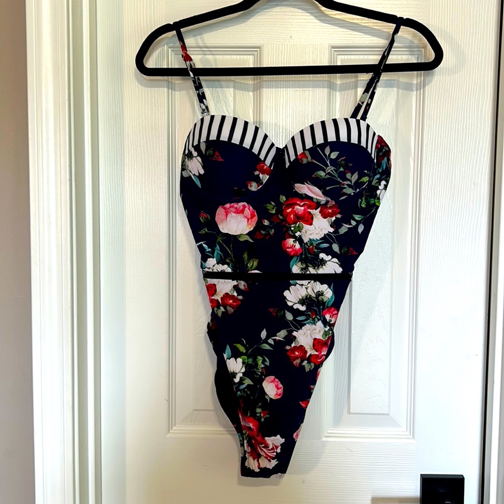 Floral Cupshe One Piece Swimsuit